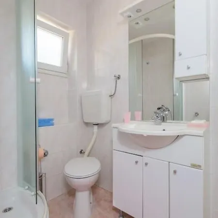 度假居 Charming House 特罗吉尔